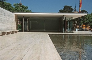 Mies Van Der Rohe's Barcelona Pavillion. Beautiful, but bad for productivity? (Image sourced from WikiCommons: Gaf.arq)